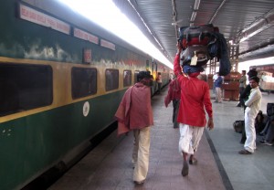 A method of carrying our bags that I hadn't considered